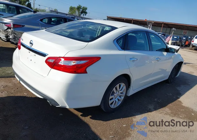 1N4AL3AP1HC262201: 43302902