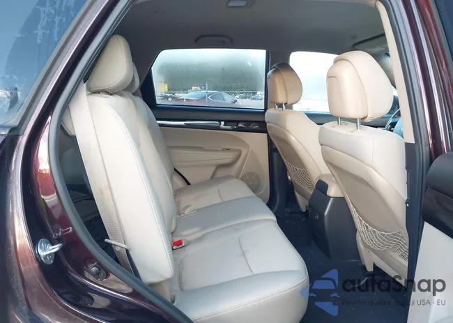 5XYKT3A11BG131749: 43302903