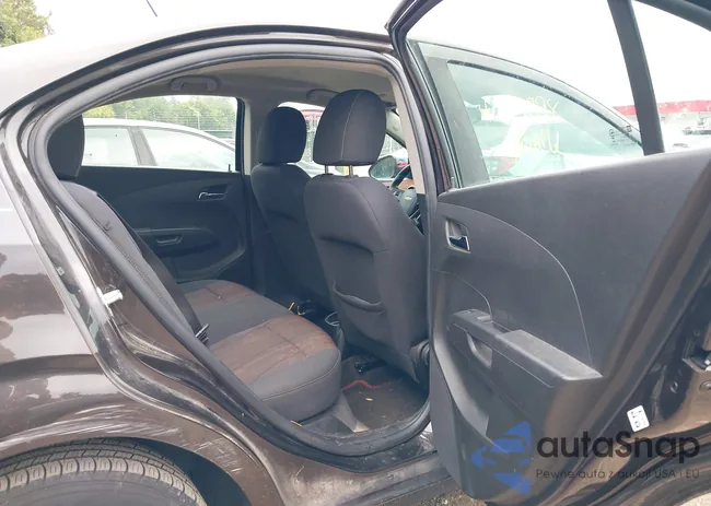 1G1JC5SG5G4124229: 43302978