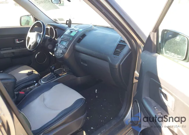 KNDJT2A66D7584346: 43303012