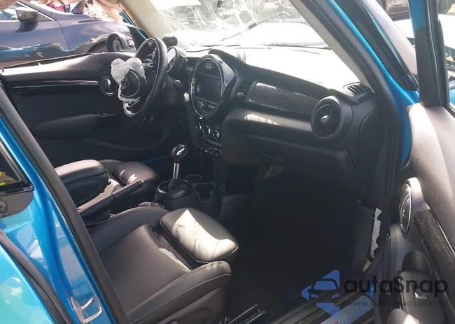 WMWXU3C5XK2H86571: 43303098