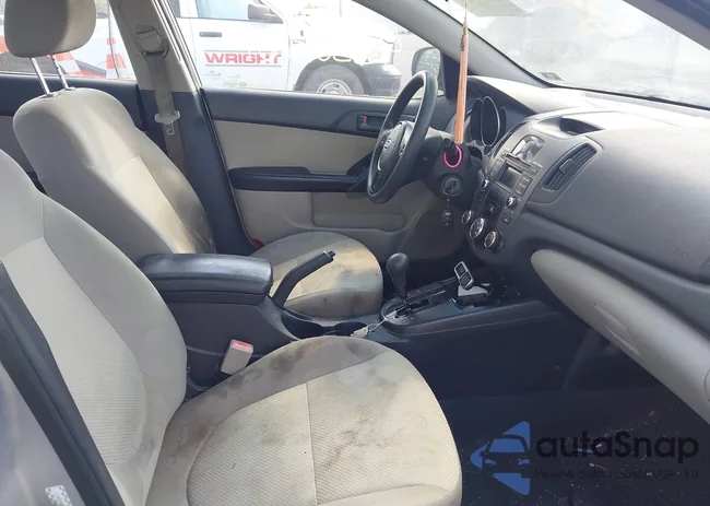 KNAFU4A2XA5235612: 43303161