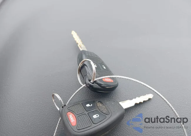 1C4NJPBB0ED927249: 43303211