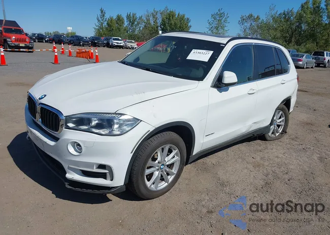 5UXKR0C50E0K43240: 43303227