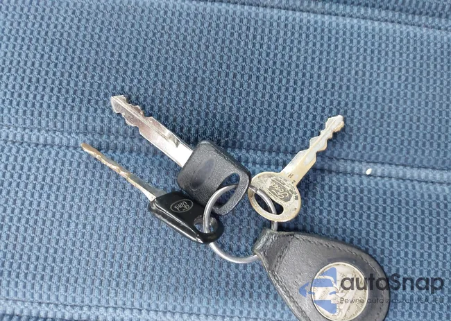 1FALP52U9SA142114: 43302434