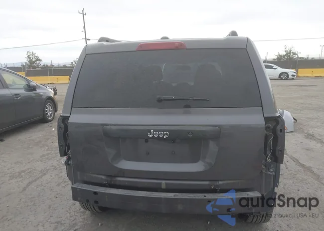 1C4NJPBB6GD532656: 43302517