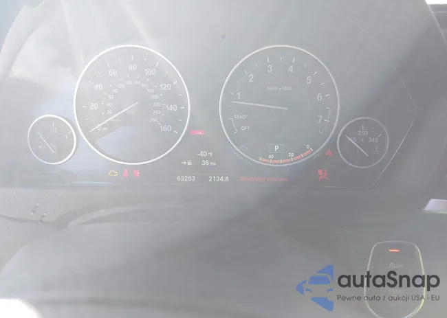 WBA8D9C56JEM33200: 43302545