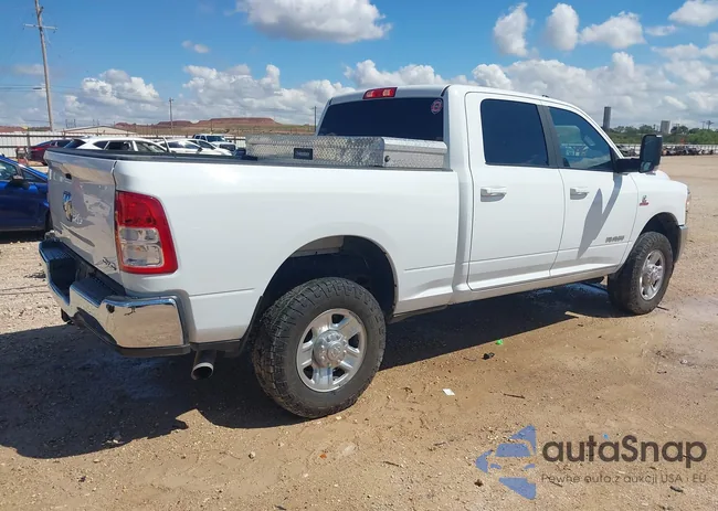 3C6UR5DL5NG321504: 43302567