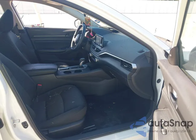 1N4BL4BV0RN354431: 43302587