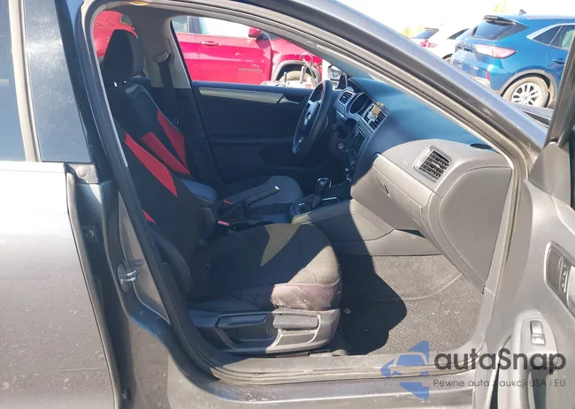 3VW2B7AJ7HM411646: 43302602