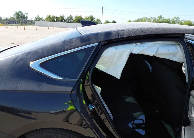 1HGCY1F32RA004430: 43303785