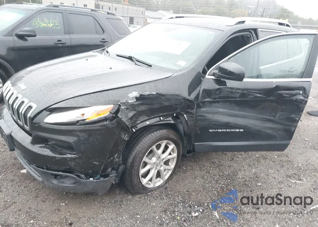 1C4PJLCB0HD231866: 43303816