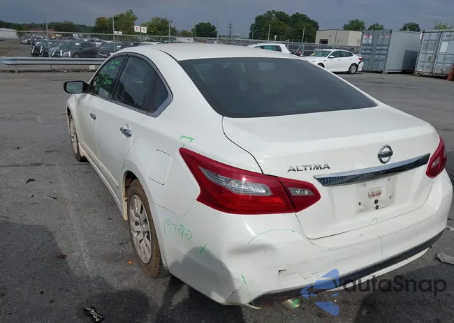 1N4AL3AP2JC218861: 43303824