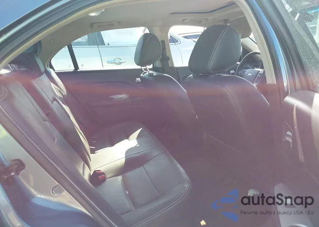 3FAHP0JA3BR279166: 43303864