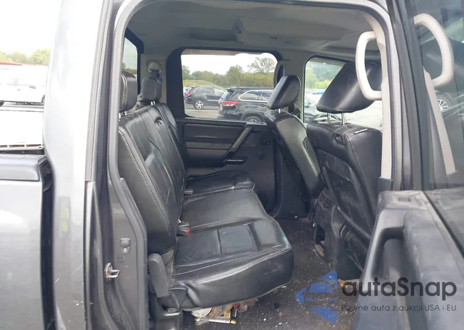 1N6AA0EC4BN306304: 43303911