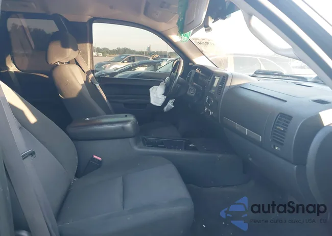 1GCRCSE09BZ247924: 43303947