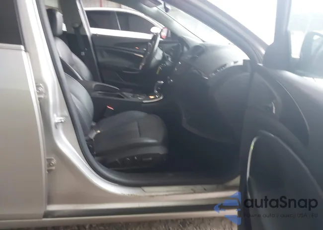 W04GR5EC5B1001978: 43303957