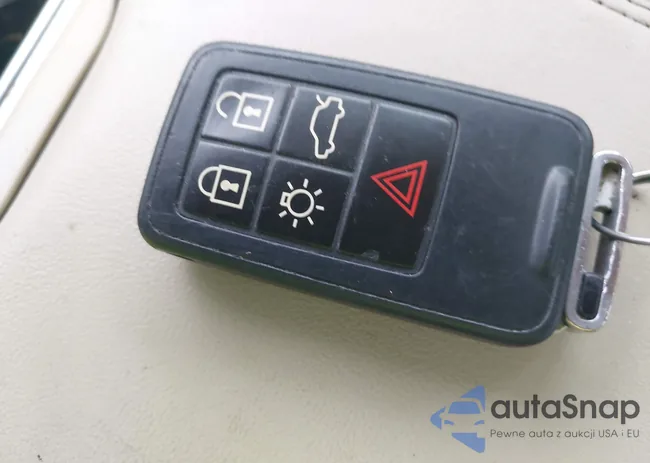 YV1622FS8C2146058: 43304005