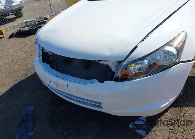 1HGCP2F62CA023764: 43304083