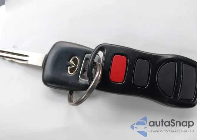 JNKCV51E73M013281: 43304085