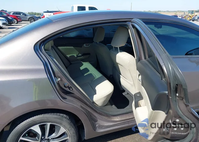 19XFB2F8XFE074443: 43304193