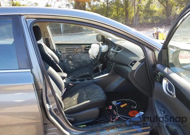 3N1AB7AP2GL675285: 43304277