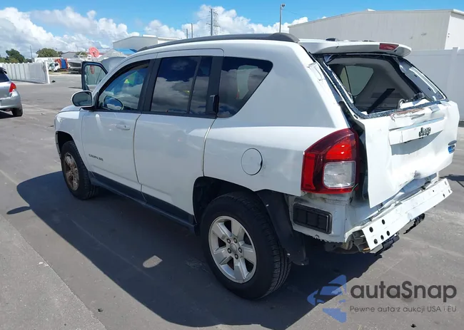 1C4NJCEA3GD665919: 43303408