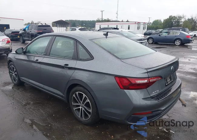 3VWBM7BU8PM033886: 43303520