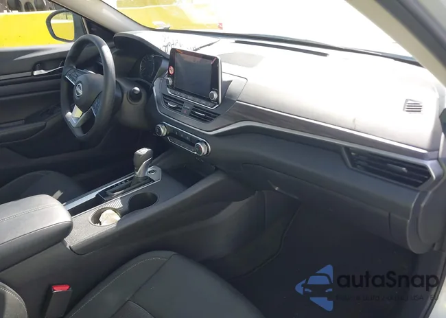 1N4BL4DVXSN386922: 43303573