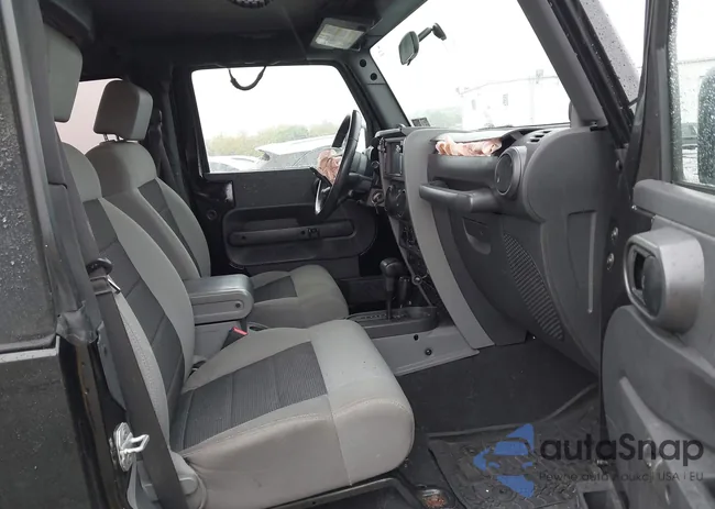 1J4FA24189L762410: 43304996