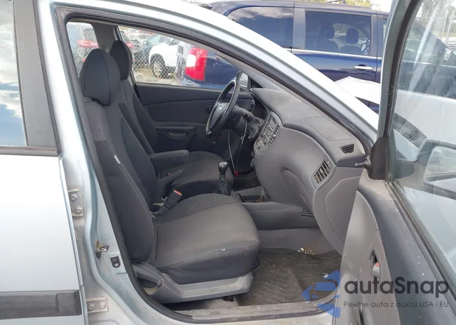 KNADE123076281172: 43305075