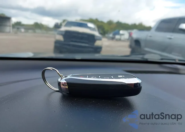 1G1ZD5ST6KF169206: 43305084