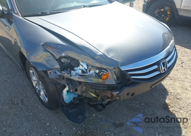 1HGCP2F66BA155232: 43304761