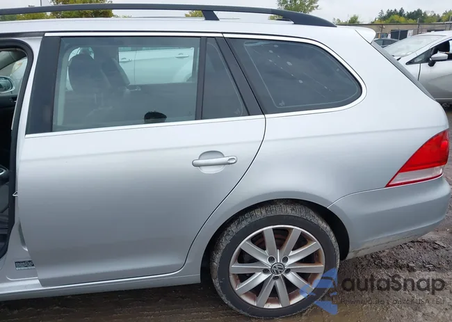 3VWPL7AJ7DM696958: 43305876