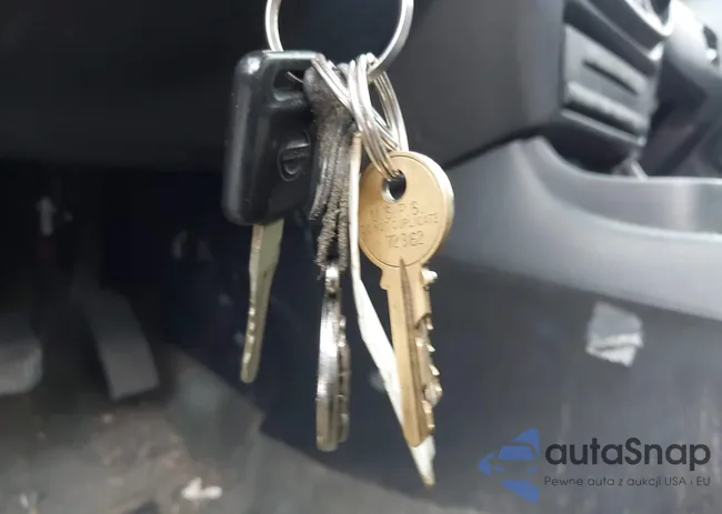 3N1CB51A65L515867: 43305889