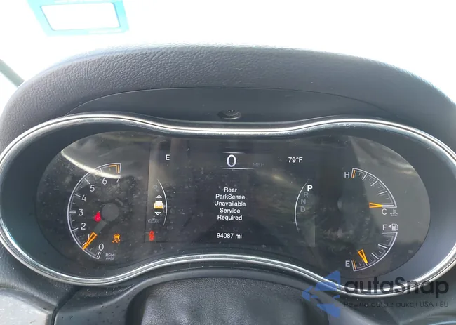 1C4RJEAG5JC185577: 43305945