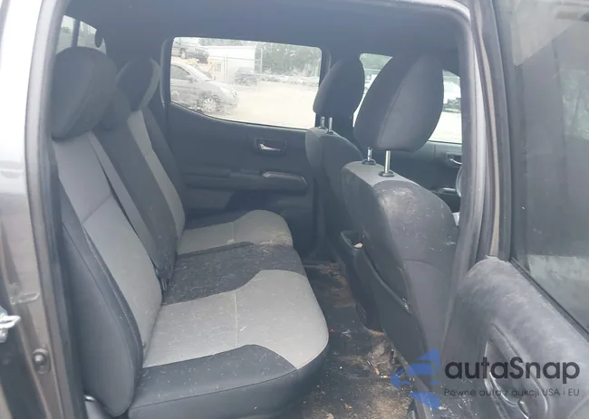 3TYAZ5CN6MT004396: 43305946