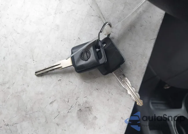 3N6CM0KN4HK706321: 43305980