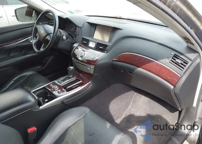 JN1BY1AR6DM604335: 43306016