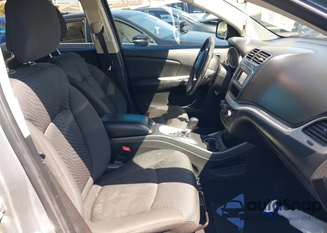 3C4PDCBBXGT163058: 43306031