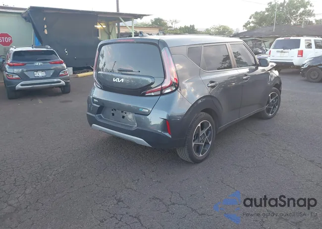 KNDJ33AU3R7921633: 43306101