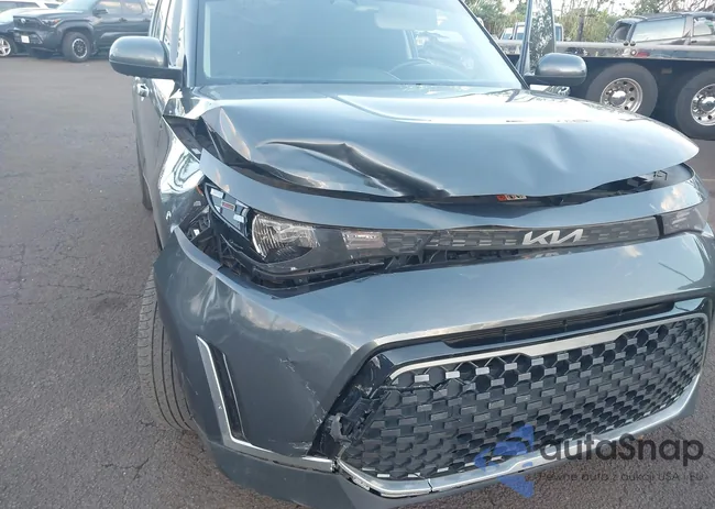 KNDJ33AU3R7921633: 43306101