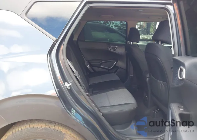 KNDJ33AU3R7921633: 43306101