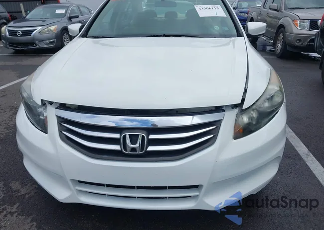 1HGCP2F3XCA067548: 43306113