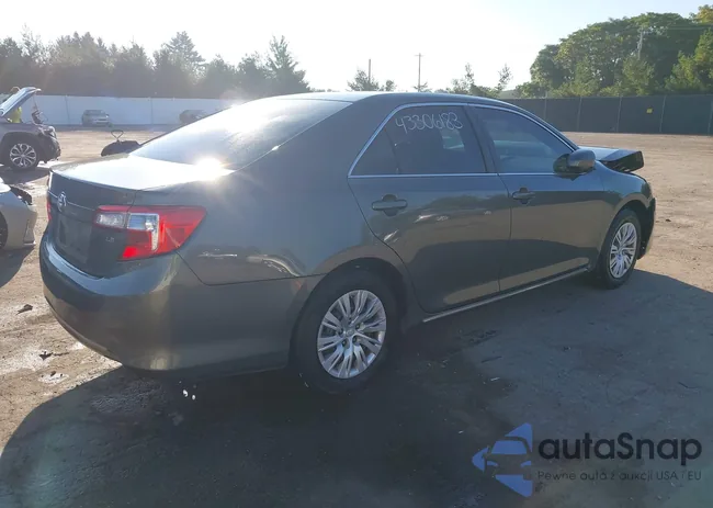 4T4BF1FK9ER352906: 43306183