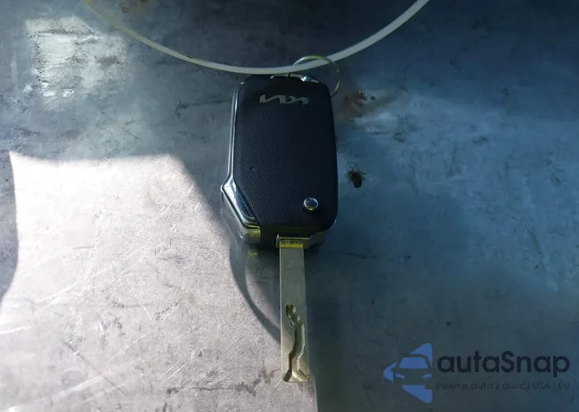 KNDCP3LE4R5184232: 43306229