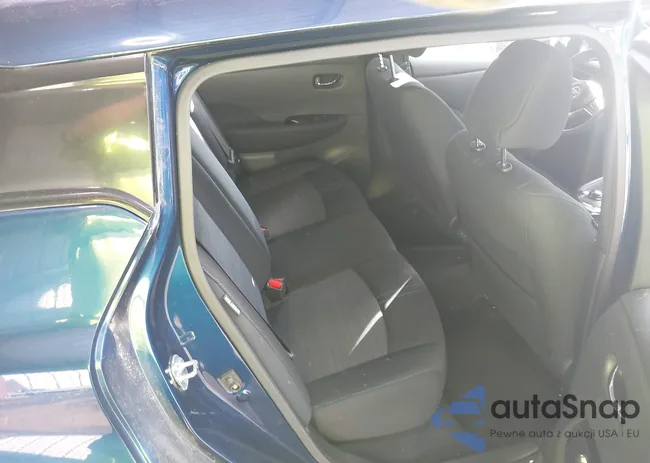 1N4AZ1CP1LC311597: 43305440