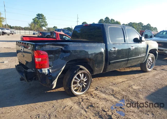 2GCEC13J581327808: 43305532