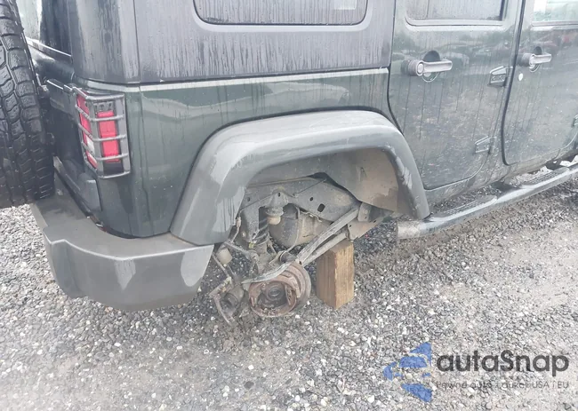 1J4BA3H16AL101686: 43305672