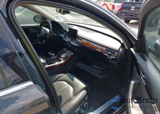 WAUR2AFD7DN020673: 43306801